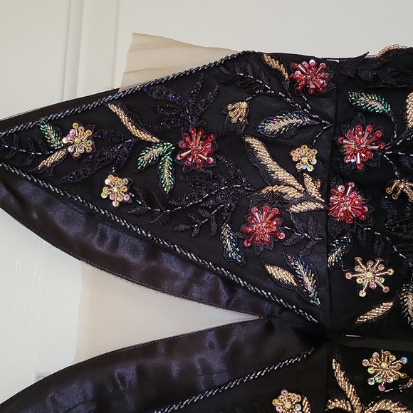 Mac Duggal Floral Beaded Appliqués & Embroidery Illustrate High Slit Gown. 10 - Picture 10 of 12